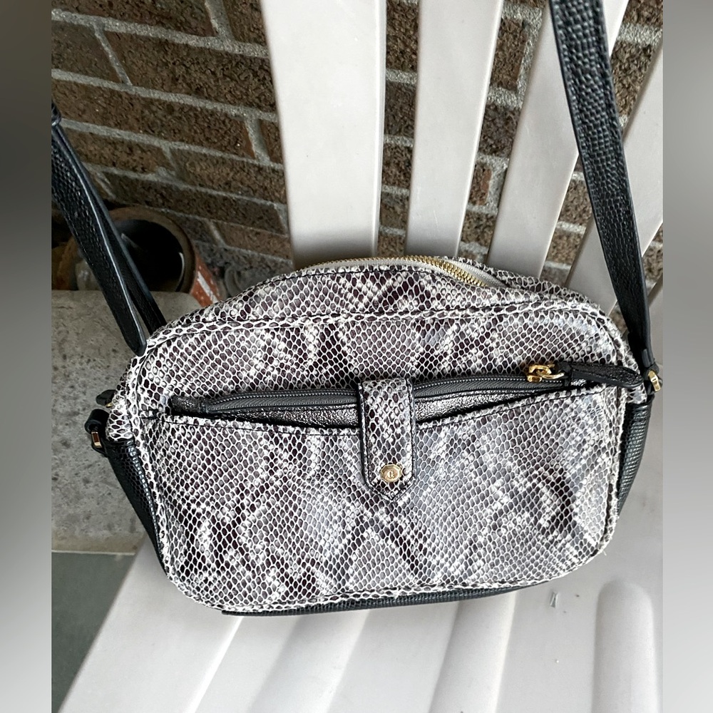 G.I.L.I  GOT IT LOVE IT SNAKESKIN CROSSBODY GENUINE LEATHER AND CARD WALLET